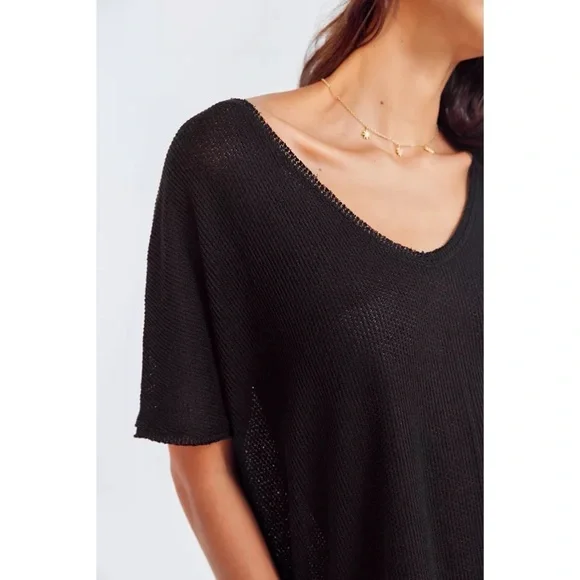 OUT FROM UNDER FRANKIE THERMAL OVERSIZED TEE (BLACK) - Picture 8 of 8